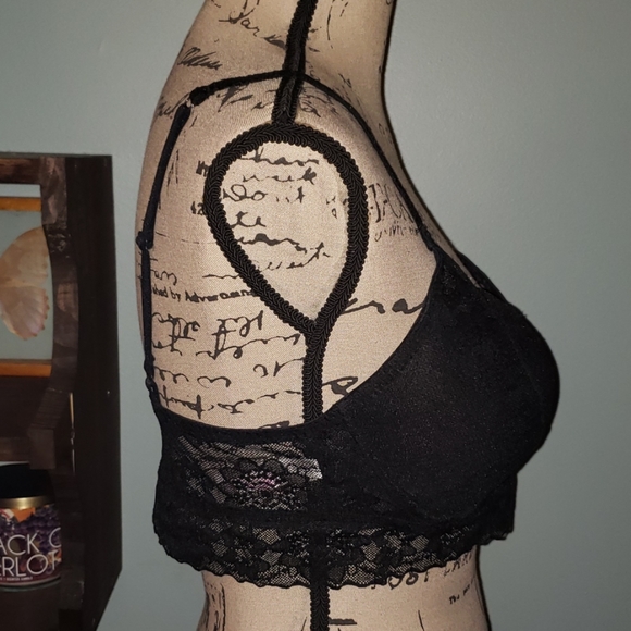 New PINK Victoria's Secret Pushup Lace Bralette Large - Picture 4 of 8